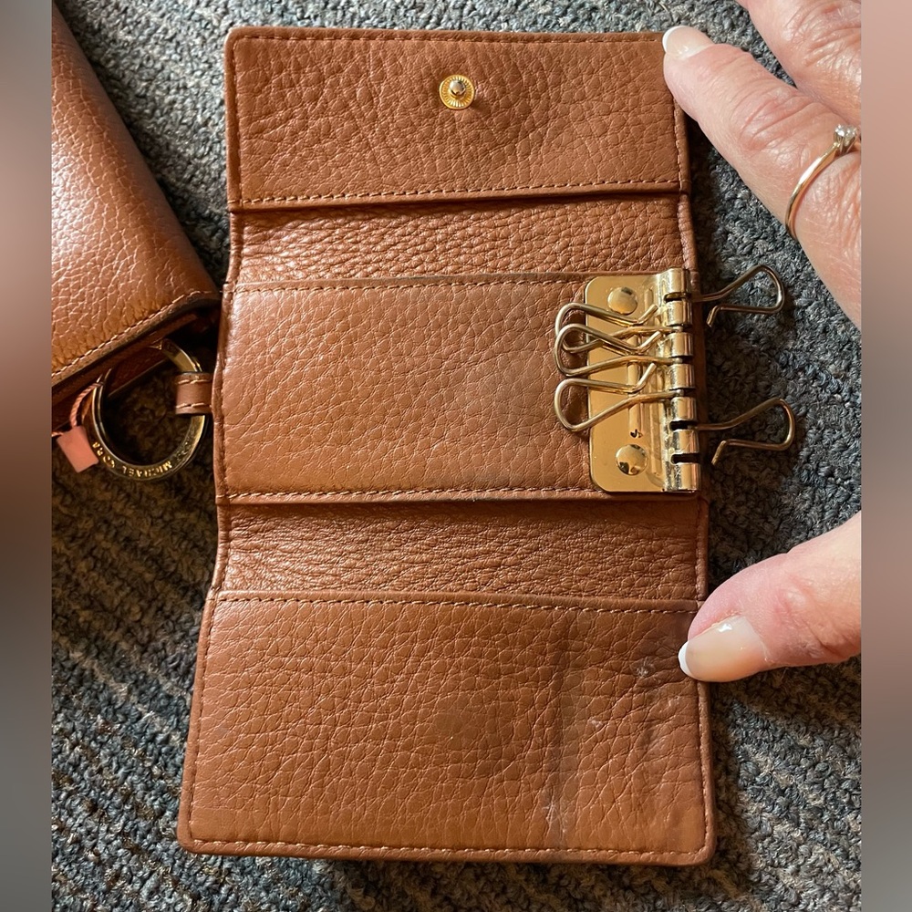 Michael Kors Wallet 2pc Set - Picture 4 of 10